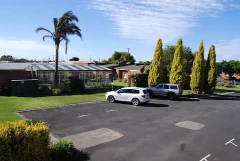 Arkana Motor Inn & Terrace Apartments - NT Tourism 33