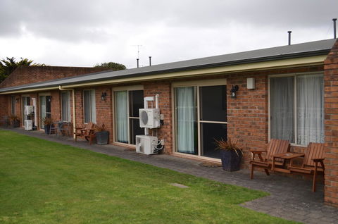 Arkana Motor Inn & Terrace Apartments - NT Tourism 15