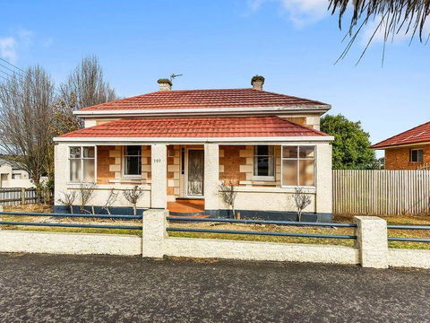 Olive\'s Cottage - NT Tourism 0