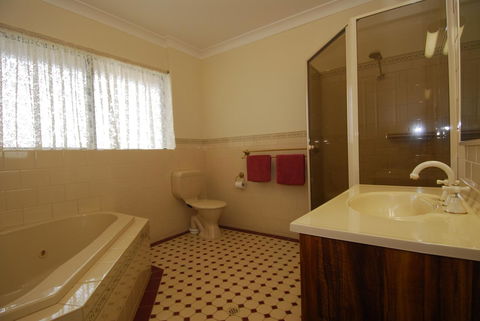 Acacia Apartments - Accommodation NT 12