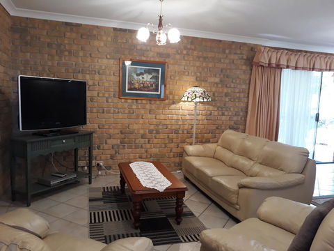 Acacia Apartments - Accommodation NT 8