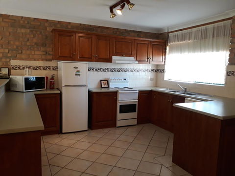 Acacia Apartments - Accommodation NT 3