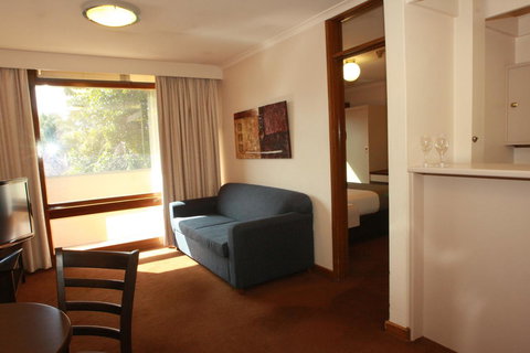 Comfort Hotel Adelaide Meridien - Accommodation NT 9