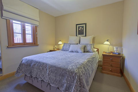 Tanunda Cottages - Accommodation NT 3