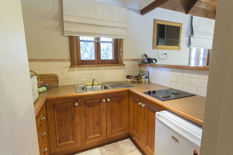 Tanunda Cottages - Accommodation NT 5