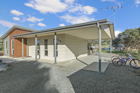 32 West B&B - Accommodation NT 24