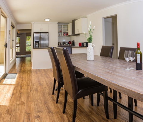 32 West B&B - Accommodation NT 0