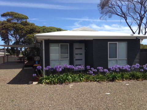 Home On Torrens - Accommodation NT 8