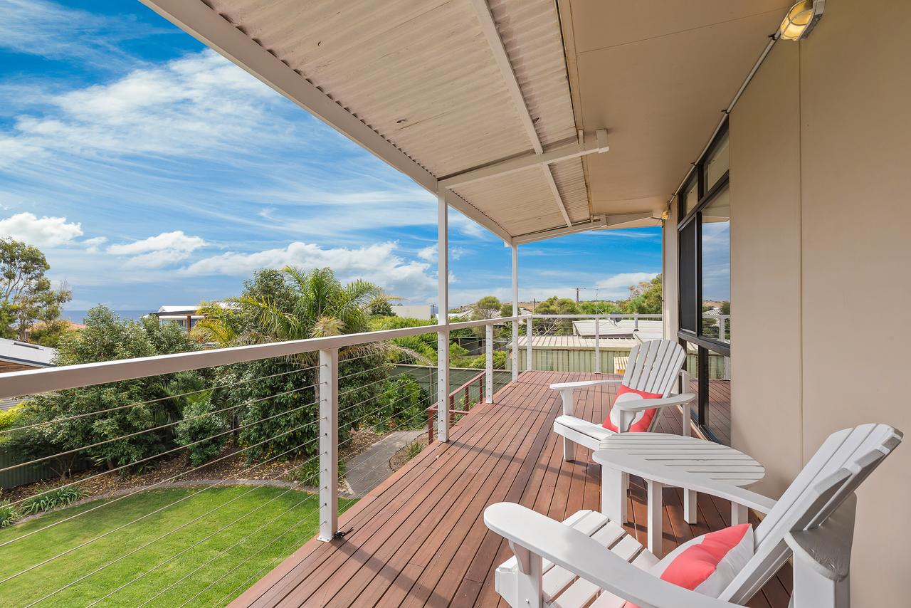  Accommodation NT