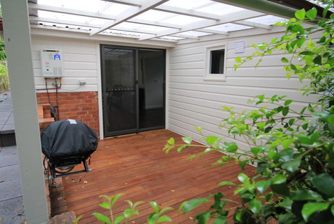 Boatsheds - Accommodation NT 5