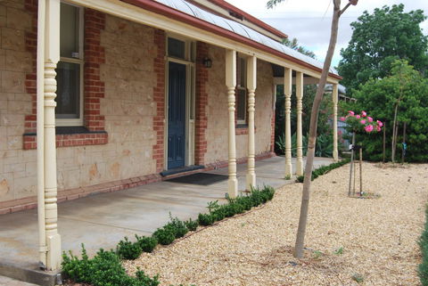 Jacaranda Cottage - Accommodation NT 12