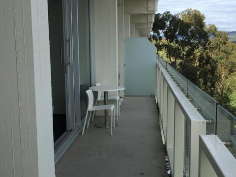 Tasha\'s Apartments On Warwick - Accommodation NT 32