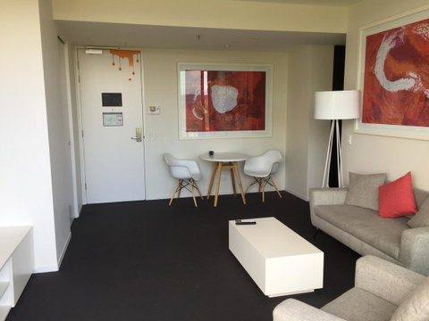 Tasha\'s Apartments On Warwick - Accommodation NT 30