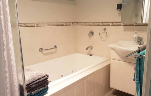 Admirals Inn - Accommodation NT 5