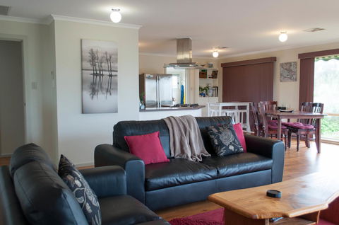 Admirals Inn - Accommodation NT 21