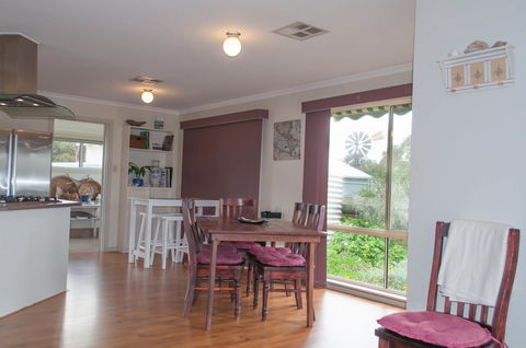 Admirals Inn - Accommodation NT 7