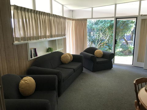 OCEAN BREEZE MOTEL - Accommodation NT 12