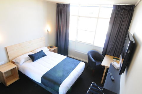 Mansfield Park Hotel - NT Tourism 13