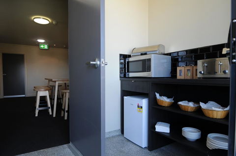 Mansfield Park Hotel - NT Tourism 9