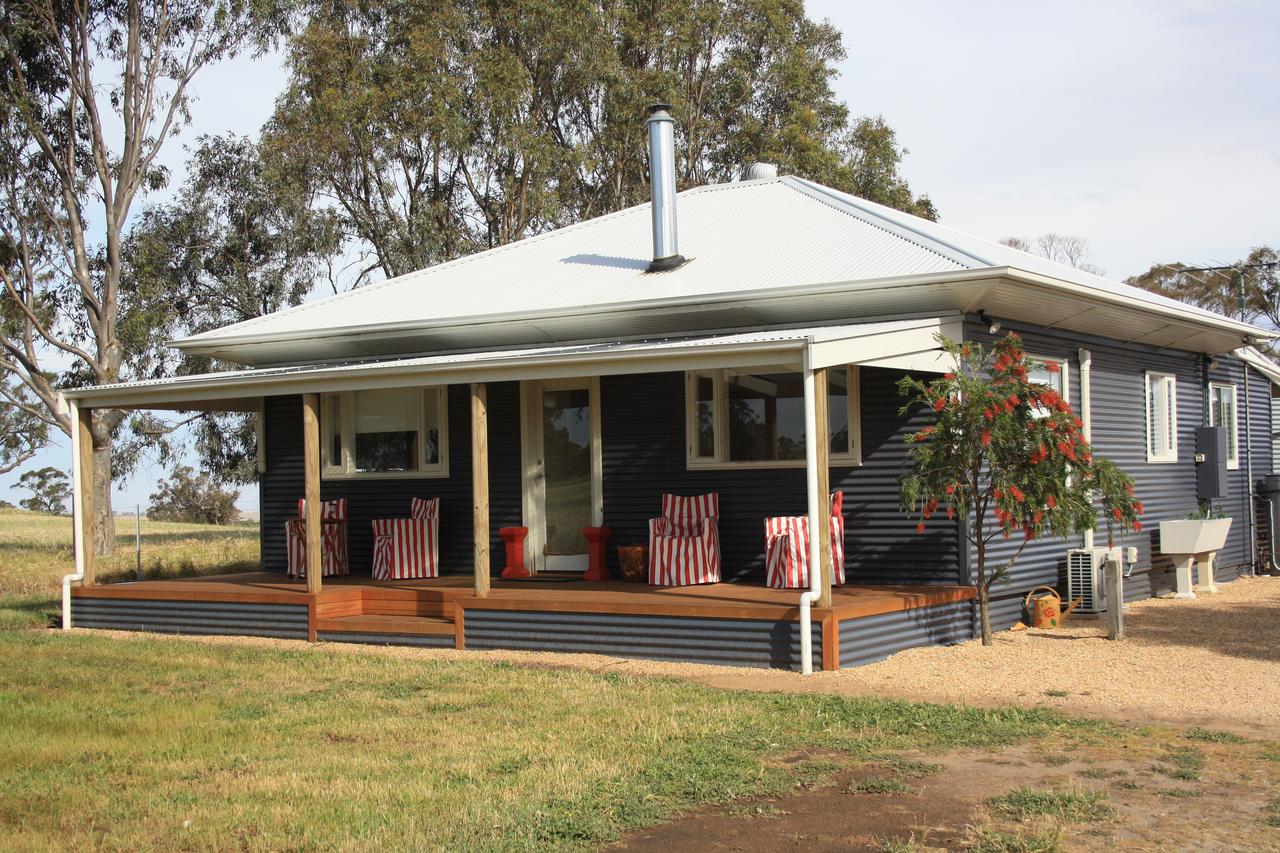 Accommodation NT