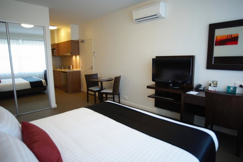 Quest Mawson Lakes - Accommodation NT 3