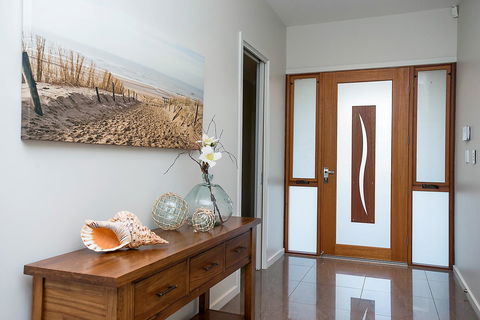 Lavina Luxury Beach House - Accommodation NT 23