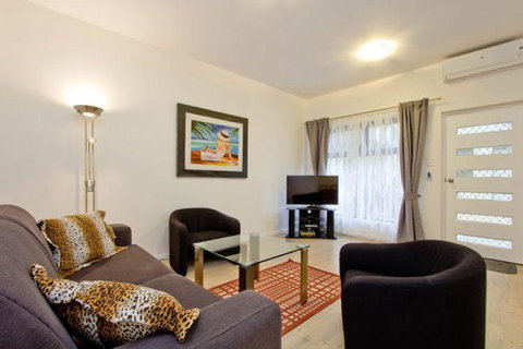 Atlantic West Beach Apartments - Accommodation NT 1
