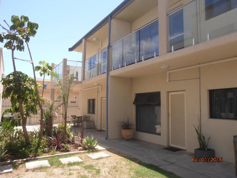 Atlantic West Beach Apartments - Accommodation NT 7