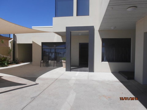 Atlantic West Beach Apartments - Accommodation NT 2
