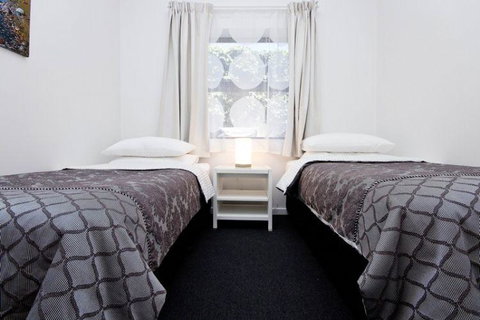 Atlantic West Beach Apartments - Accommodation NT 13