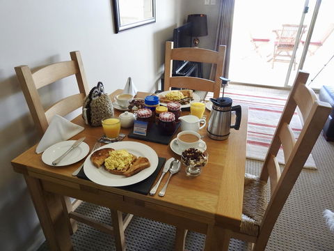 Rezare House Bed & Breakfast - NT Tourism 32