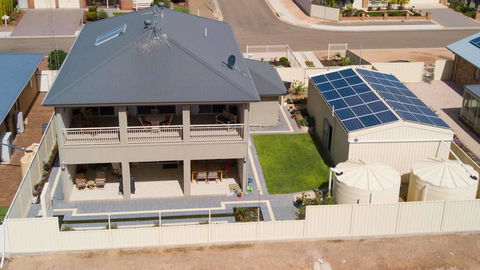 Rezare House Bed & Breakfast - NT Tourism 2