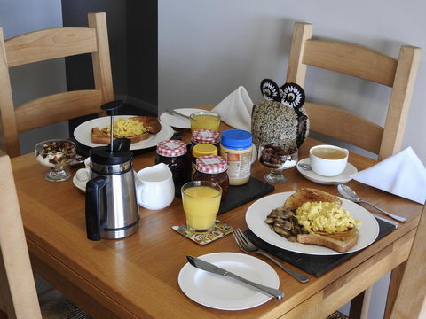 Rezare House Bed & Breakfast - NT Tourism 30
