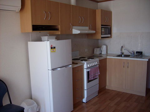 Jacko's Holiday Cabins - NT Tourism 1