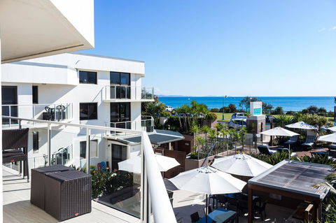 Bayview Beachfront Apartments, In Town Right On The Beach - Accommodation NT 15