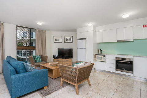 Bayview Beachfront Apartments, In Town Right On The Beach - Accommodation NT 40