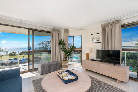 Bayview Beachfront Apartments, In Town Right On The Beach - Accommodation NT 36
