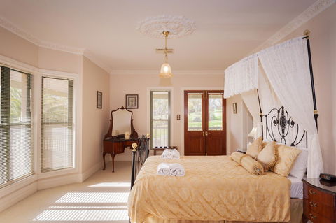 Angaston Saleyards Luxury Accommodation - NT Tourism 1