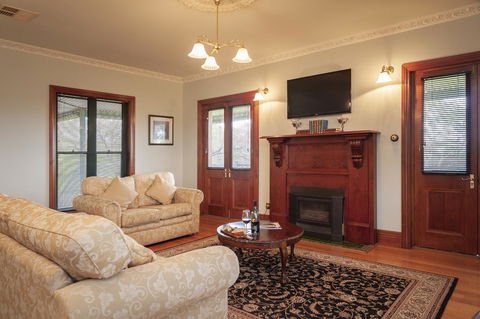Angaston Saleyards Luxury Accommodation - NT Tourism 25