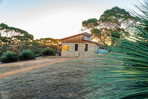 Ecopia Retreat - Accommodation NT 19