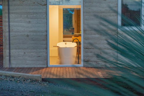 Ecopia Retreat - Accommodation NT 2