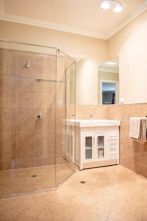 Whyalla Playford Apartments - Accommodation NT 4