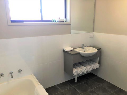 Bathurst Motor Inn - Accommodation NT 15
