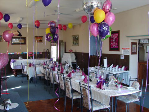 Truro Weighbridge Motel - NT Tourism 1
