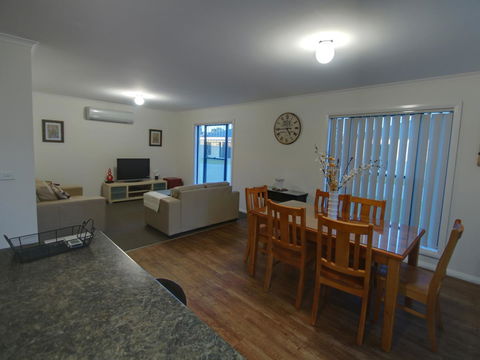 DBJ Holiday Units - NT Tourism 3