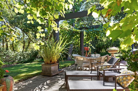 Adelaide Hills Retreats - NT Tourism 40