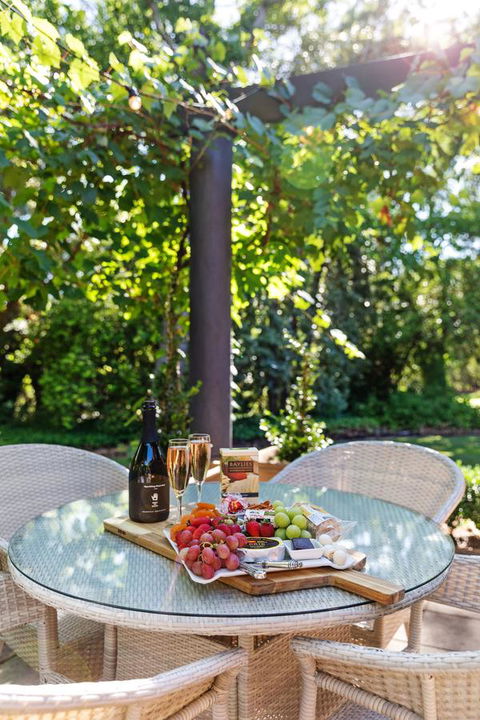 Adelaide Hills Retreats - NT Tourism 39