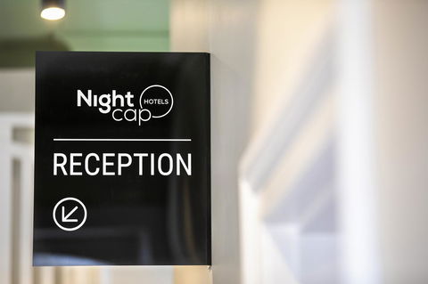 Nightcap At Exeter Hotel - NT Tourism 13