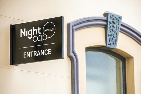 Nightcap At Exeter Hotel - NT Tourism 19