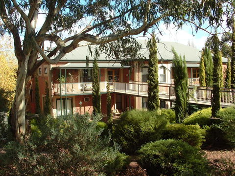 Clare Country Club - Accommodation NT 2